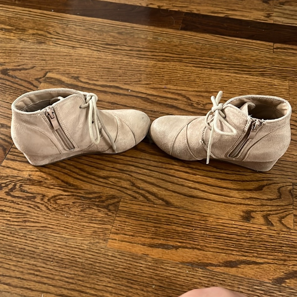 Girls Suede Booties